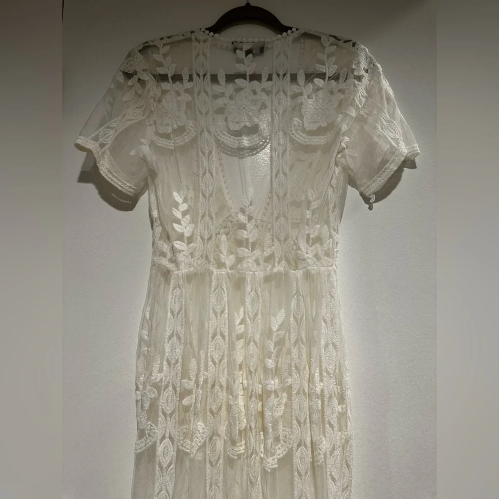 NWT VICI AAKAA Batwing Sleeve Open Knit Asymmetric Crocheting Coverup Small - Picture 5 of 6